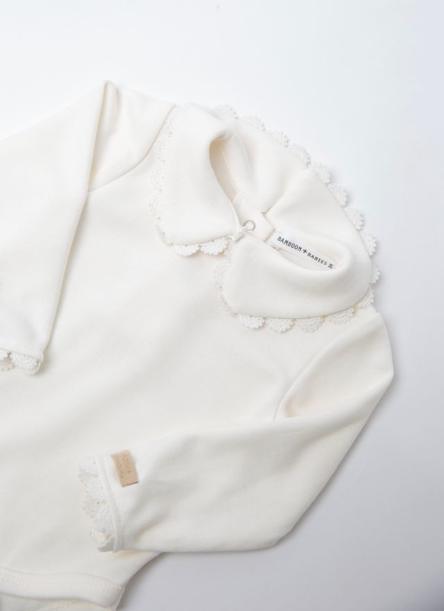 Tutina colletto con piedi, NATURAL WHITE, con collo e maniche rifiniti con pizzetto, maniche lunghe, Bamboom