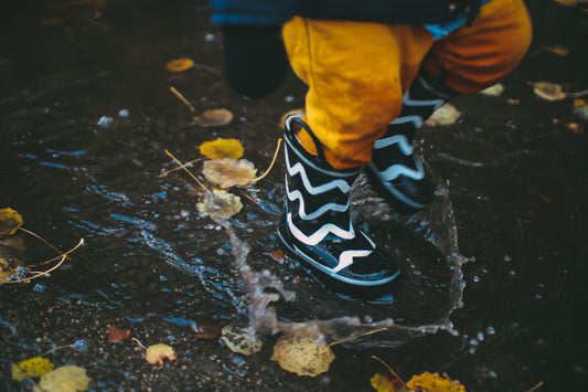 Come vestire i bambini in autunno: i 7 must-have