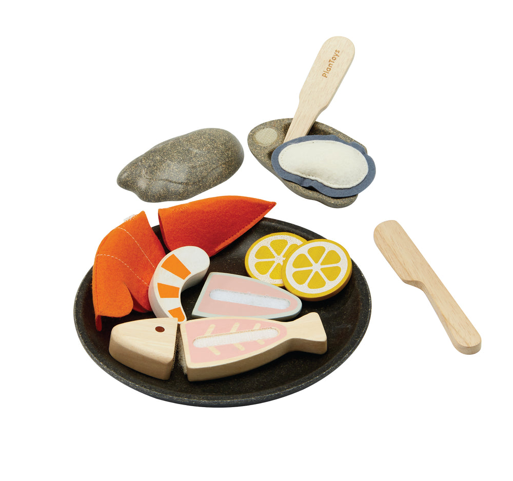 Seafood Platter- piatto del pesce- in legno, Plan Toys