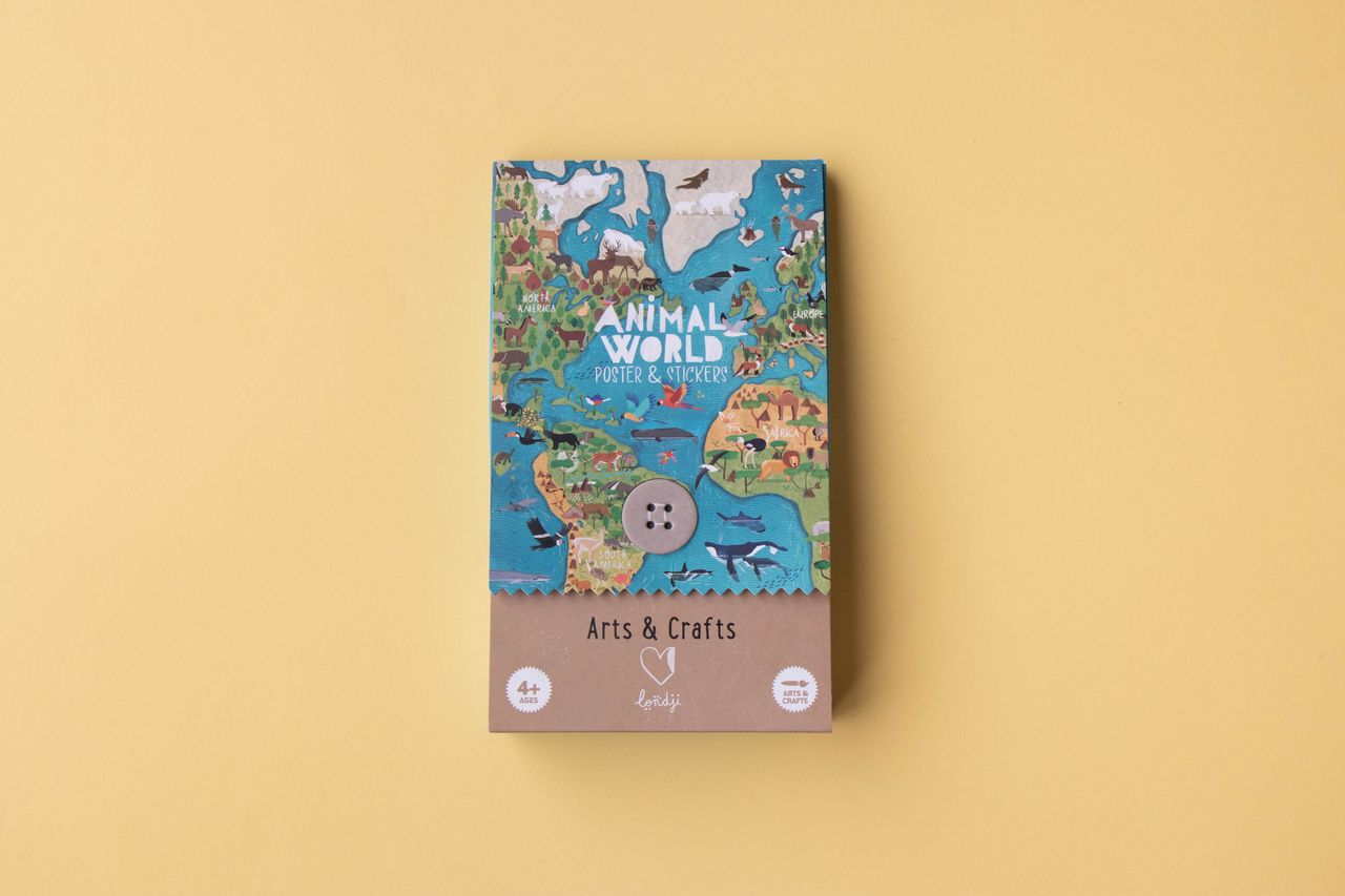 Packaging Animal World poster & stickers