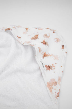 Asciugamano neonato con cappuccio e guanto da bagno, Bagno Duo Collezione Hooded Towel, Bamboom. In foto variante "Butterfly". Vista sul particolare del cappuccio