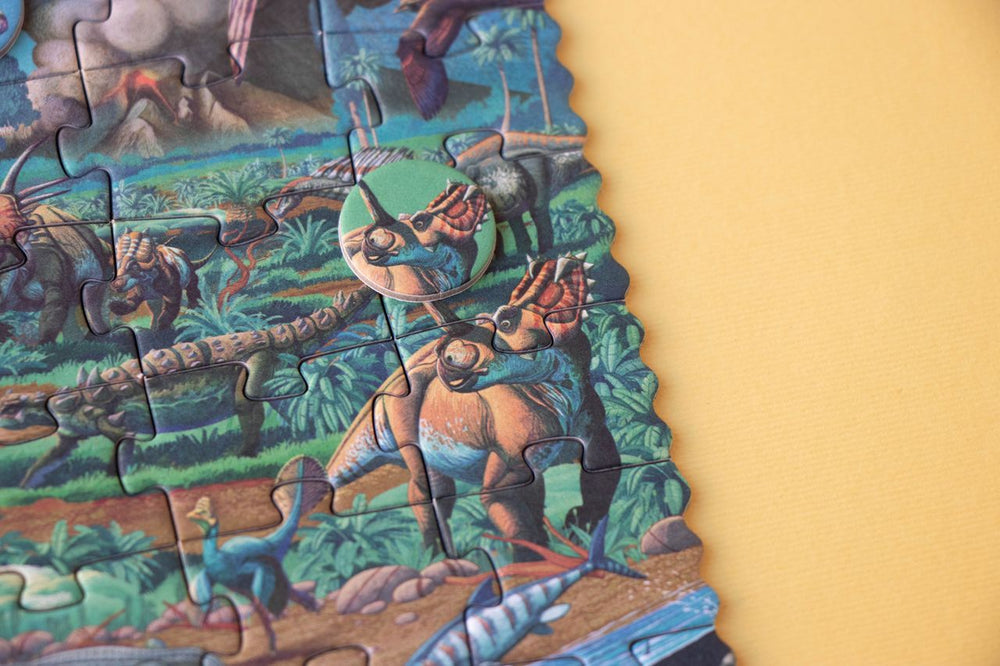 Dettaglio puzzle con tesserina abbinata