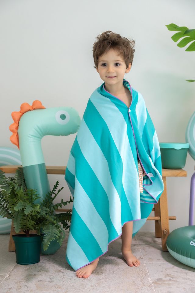 Telo mare, Play Towel in microfibra a righe turchesi e tiffany, Quut