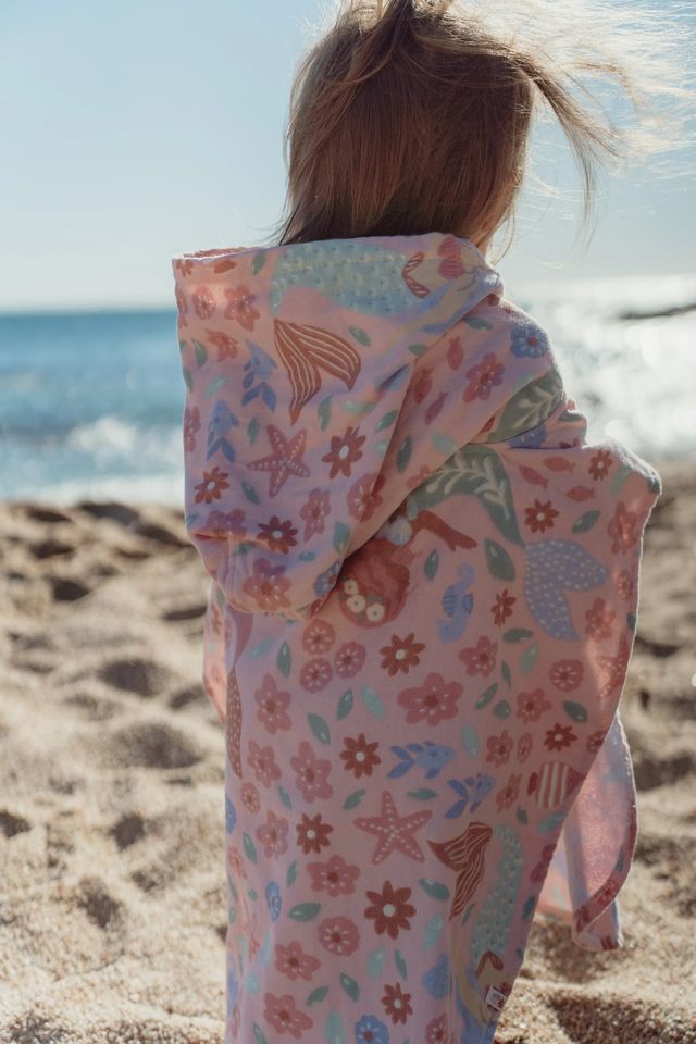 Poncho mare in spugna, rosa fantasia sirene, Pink multicolor,  Beach poncho, Little Dutch