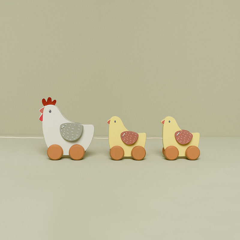 Pull Along Chickens, trainabile in legno a tema galline, Little Dutch