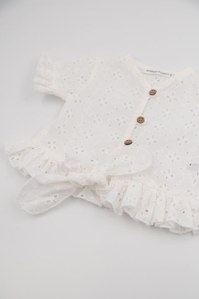 Top blusa in pizzo, con volant, manica corta, OFFWHITE, in bamboo e cotone, Bamboom