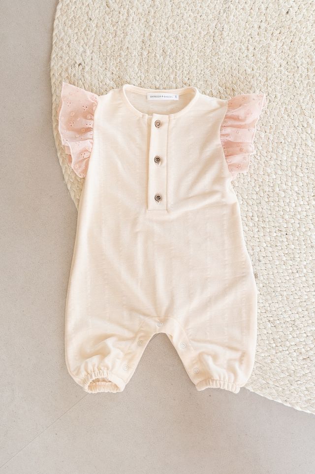 Tutina estiva bimba, Peach, con volant in pizzo, in fibra di bambù e cotone,  Bamboom