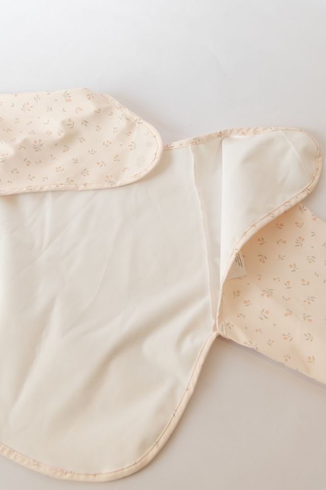 Bavaglino bib impermeabile con maniche, Bamboom