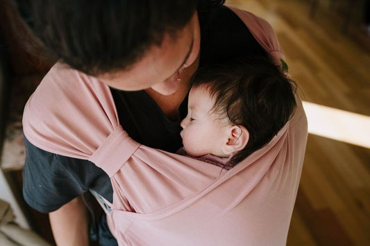 Marsupio portabebe per neonati Boba Bliss, Bloom (rosa)