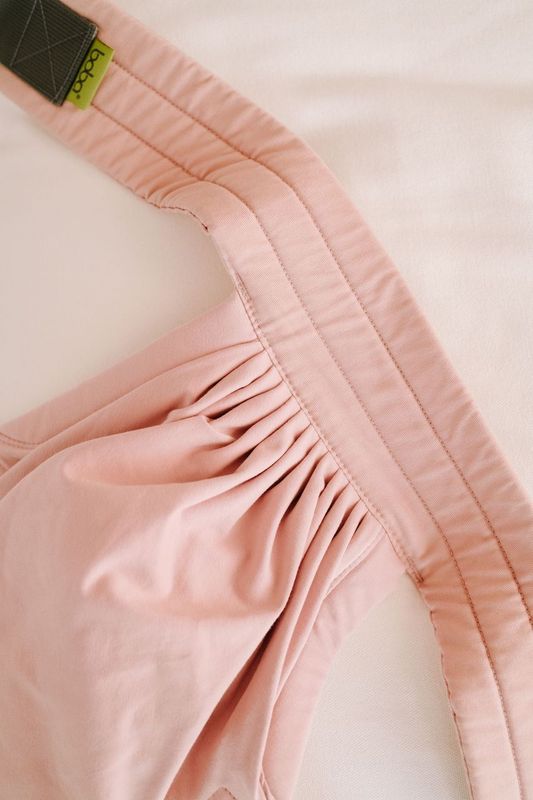 Marsupio portabebe per neonati Boba Bliss, Bloom (rosa)