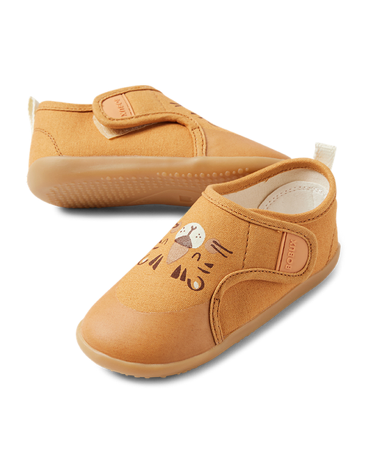 scarpine in cotone con suola in gomma con faccetta del leone davanti, con strappo