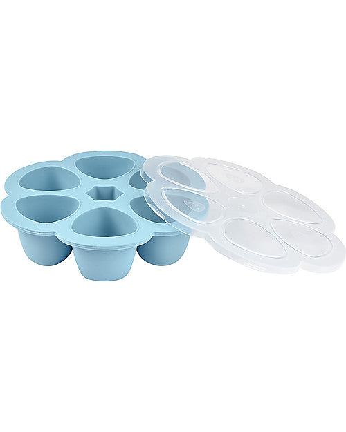 Contenitore Multiporzione in silicone 6x90ml, Béaba. Vista del contenitore azzurro aperto con 6 spazi monoporzione e suo coperchio in plastica trasparente