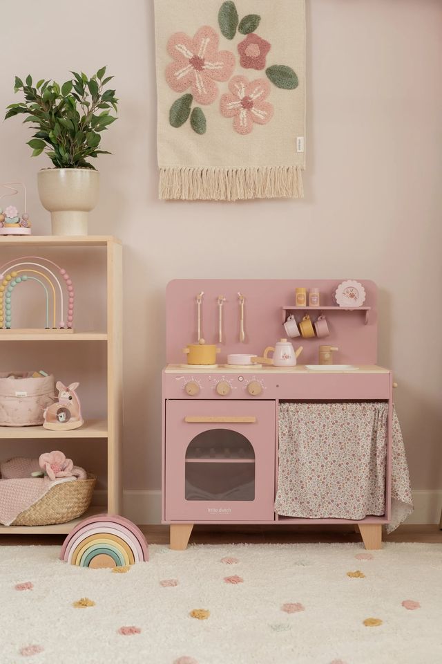 Cucina in legno color rosa, gioco per bambini, Kitchen, Little Dutch