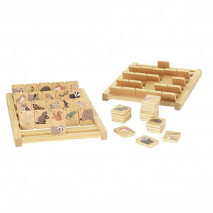 due plance con personaggi animali egmont toys e le tesserine con raffigurati gli animali