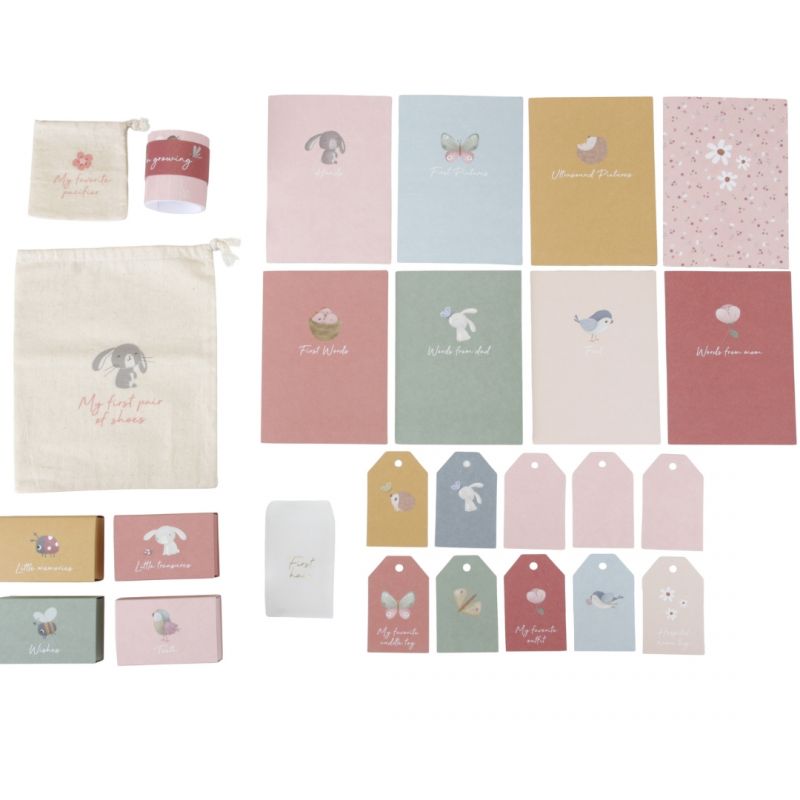 contenuto: 8 scatoline, 10 tag, un sacchetto grande, due
 sacchetti piccoli, 4 scatoline
