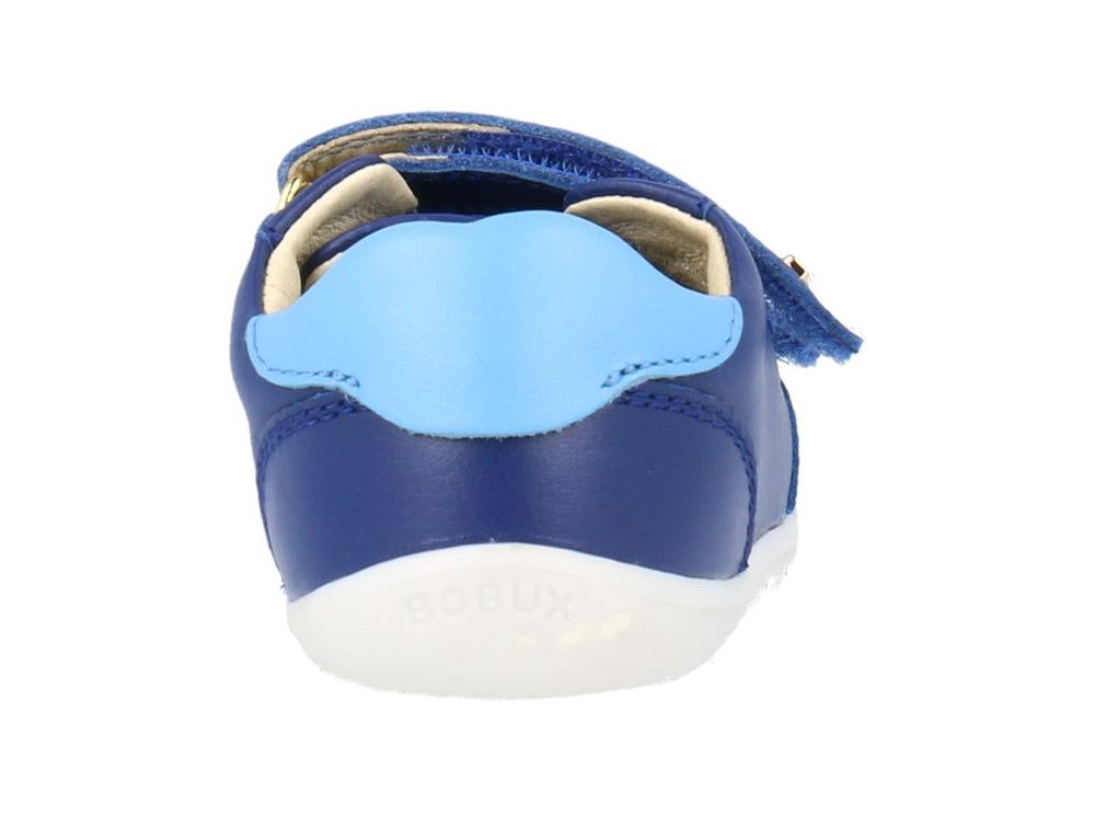 tallone azzurro della scarpa scarpa blu elettrico con due strap e tallone azzurro