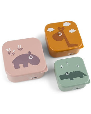 Set 3 contenitori porta pappa/merenda, Done by Deer. Contenitore grande colore cipria con ippopotamo, contenitore medio color ocra con giraffa, contenitore piccolo verde salvia con coccodrillo.