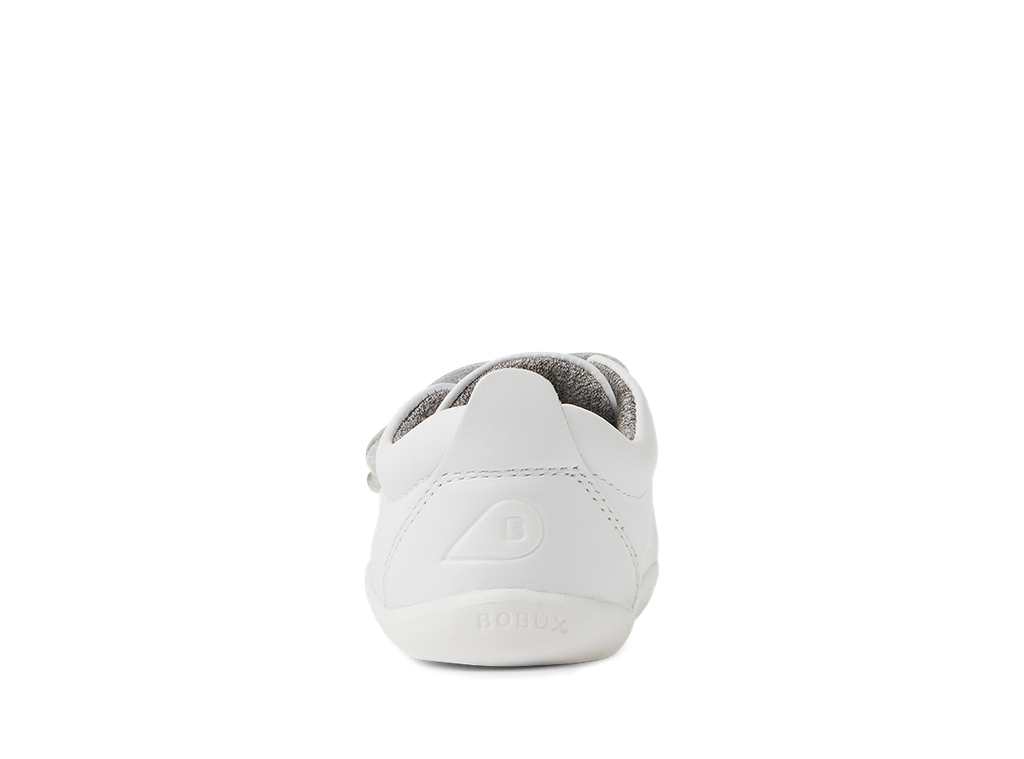 Bobux Step Up Grass Court scarpe in pelle colore optical white dai 9 mesi ai 2 anni circa