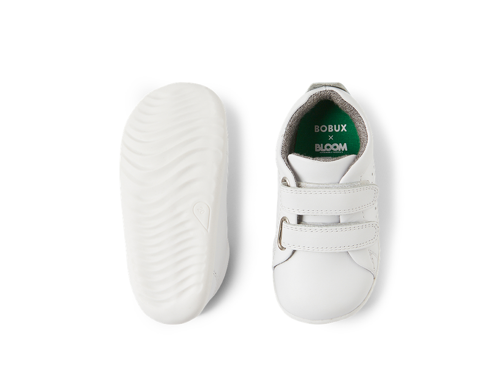 Bobux Step Up Grass Court scarpe in pelle colore optical white dai 9 mesi ai 2 anni circa