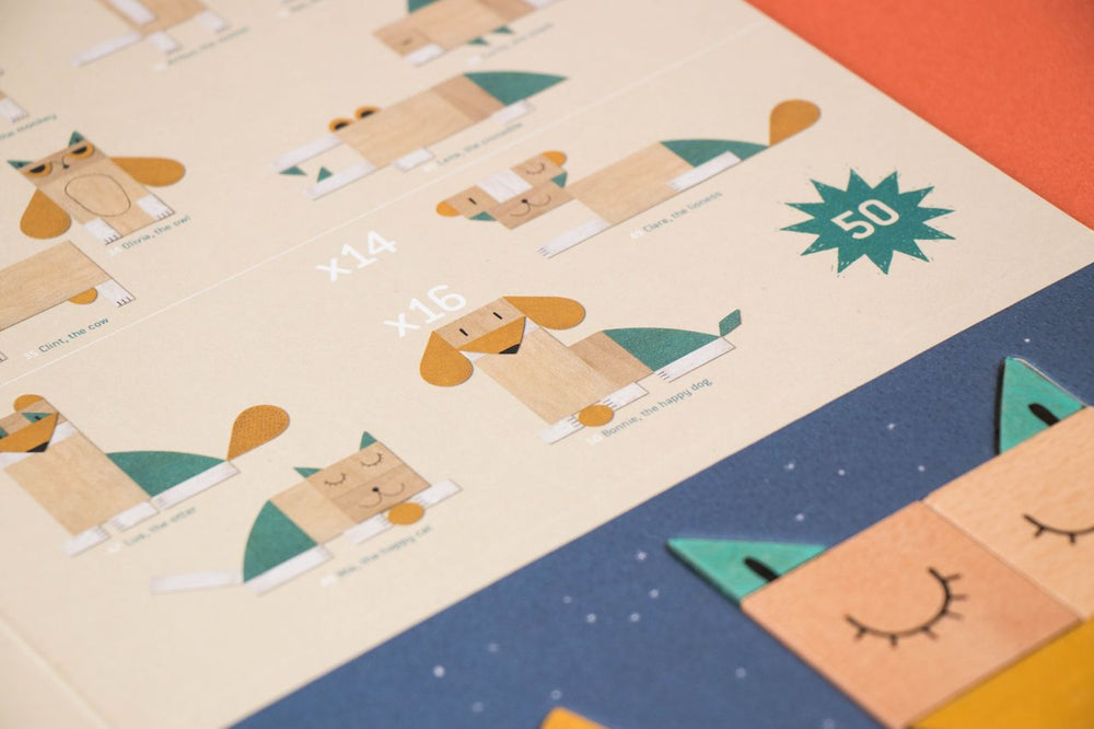 Dettaglio del foglio con 50 modelli di animali 