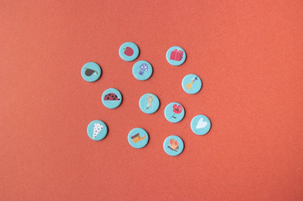 Tesserine dei dettagli da abbinare al puzzle