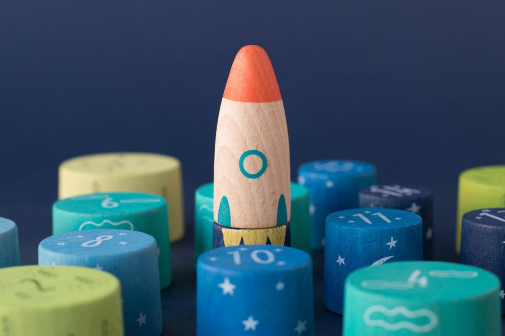 Dettaglio razzo di legno 