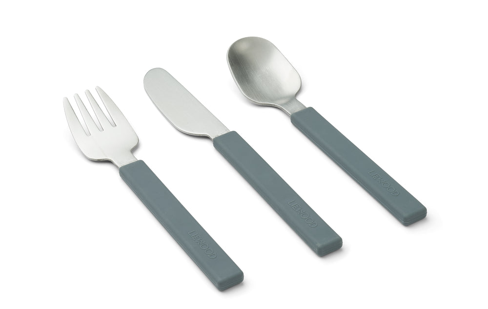 forchetta, coltello, cucchiaio in acciaio e manico in silicone Blu
