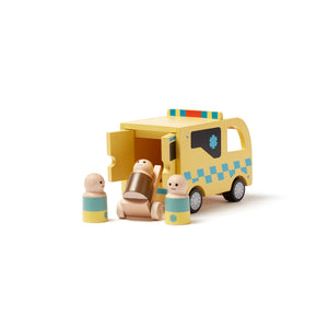 
                
                    Carica l&amp;#39;immagine nella Galleria, ambulanza giocattolo in legno, con barella, due infermieri e portellone posteriore aperto
                
            