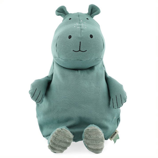 Peluche Grande Mr Hippo, Trixie. Color azzurro con velluto a coste grigio sulle zampe. Cuciture nere di occhi, naso e zampe.