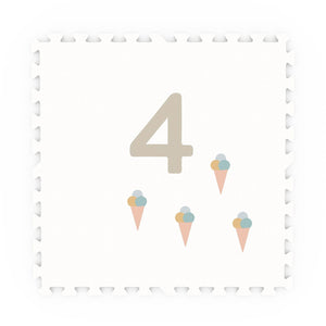 particolare del riquadro numero 4 con 4 gelati colorati